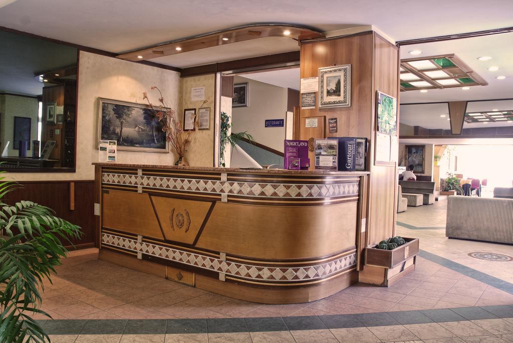 Hotel Scacciapensieri Νετούνο Εξωτερικό φωτογραφία
