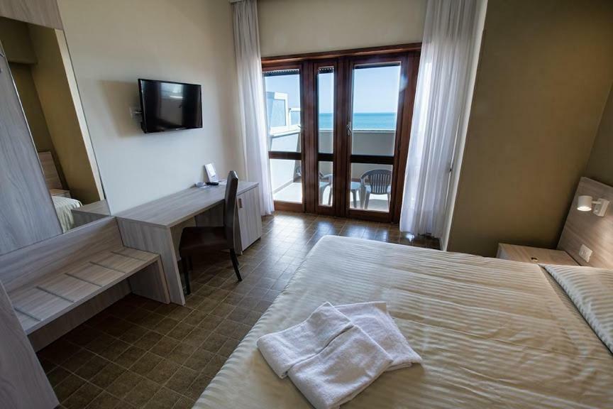 Hotel Scacciapensieri Νετούνο Εξωτερικό φωτογραφία